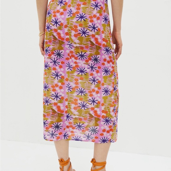 Vera Wang x Anthropologie Pink and Orange Floral Midi Skirt - Picture 4 of 15